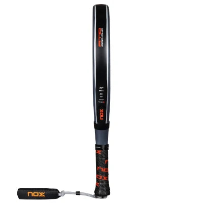 PALA NOX AT10 PRO CUP COMFORT BY AGUSTIN TAPIA 2025